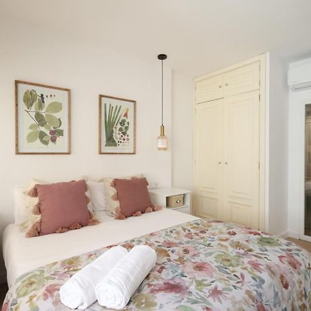 Florit Flats - The Apolo Apartment Valencia Bagian luar foto