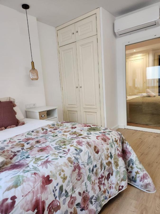 Florit Flats - The Apolo Apartment Valencia Bagian luar foto